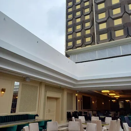 Astoria Grand Hotel