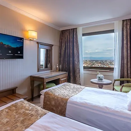 Astoria Grand Hotel