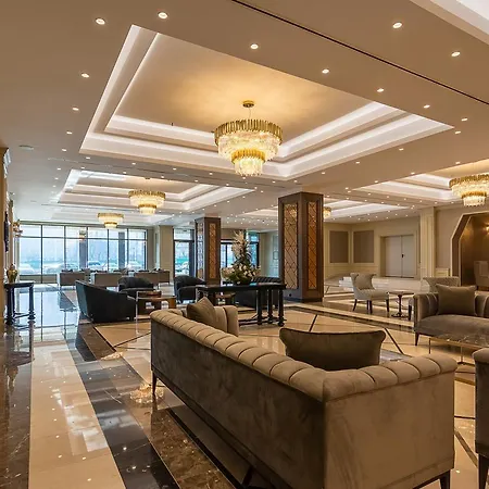 Astoria Grand 4*