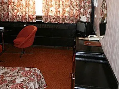 מלון Astoria Grand