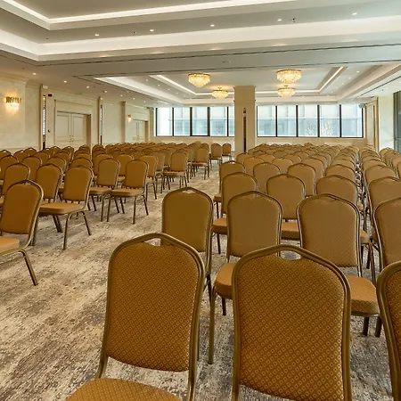 Otel Astoria Grand 4*