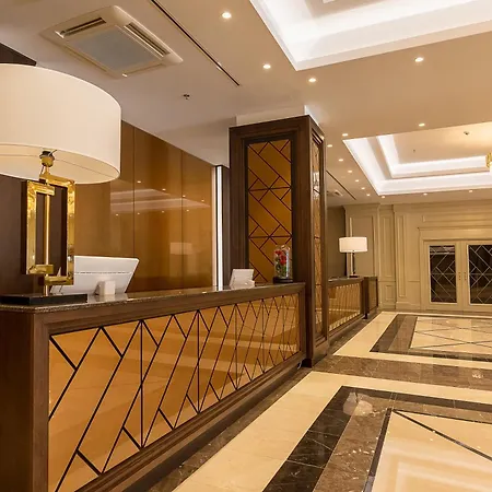 Astoria Grand Sofya