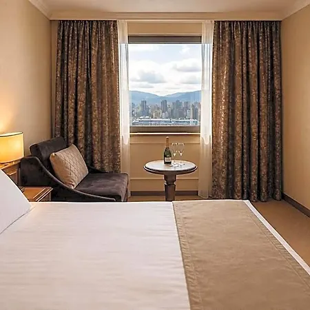 Astoria Grand Ξενοδοχείο