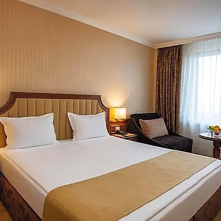 Astoria Grand 4* Sofia