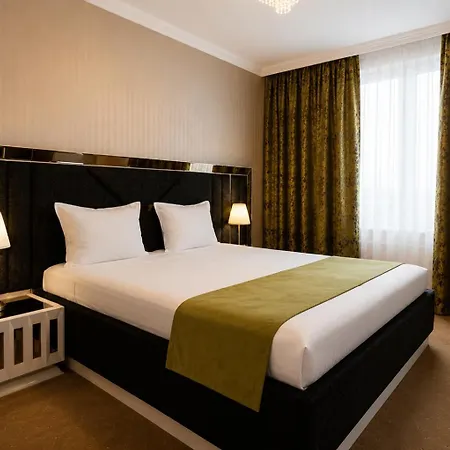 Ξενοδοχείο Astoria Grand 4*