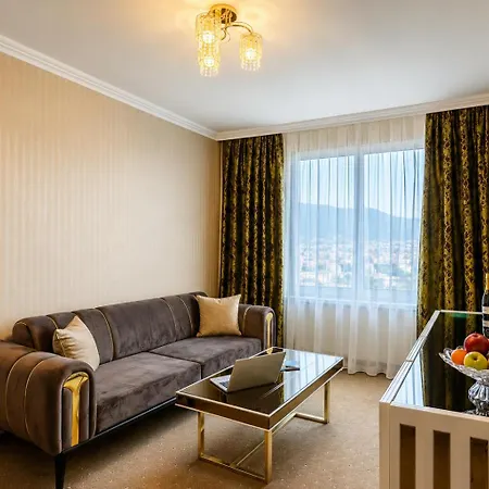 Astoria Grand 4*