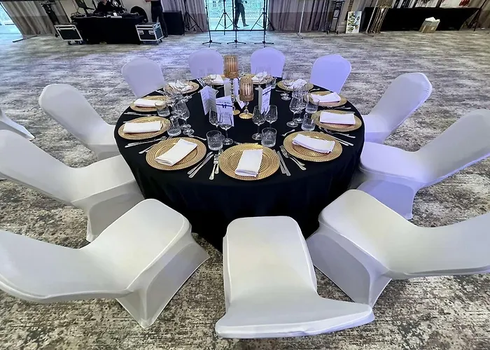 Hotel Astoria Grand 4*