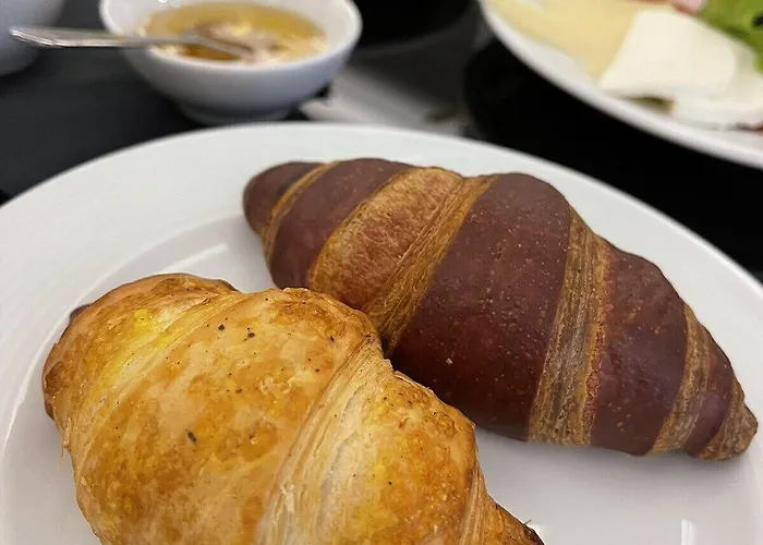 Hotel Astoria Grand 4*